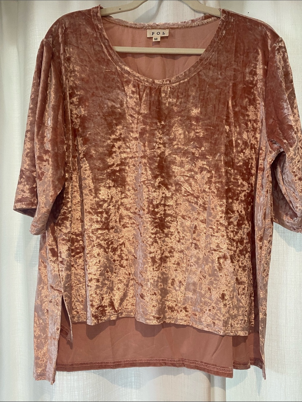 POL Crushed Velvet Short-Sleeve Tunic in Rose Brown